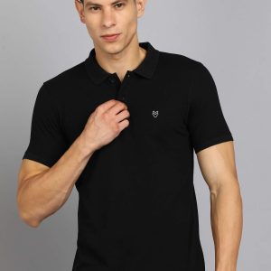 Men Solid Polo Neck T-Shirt